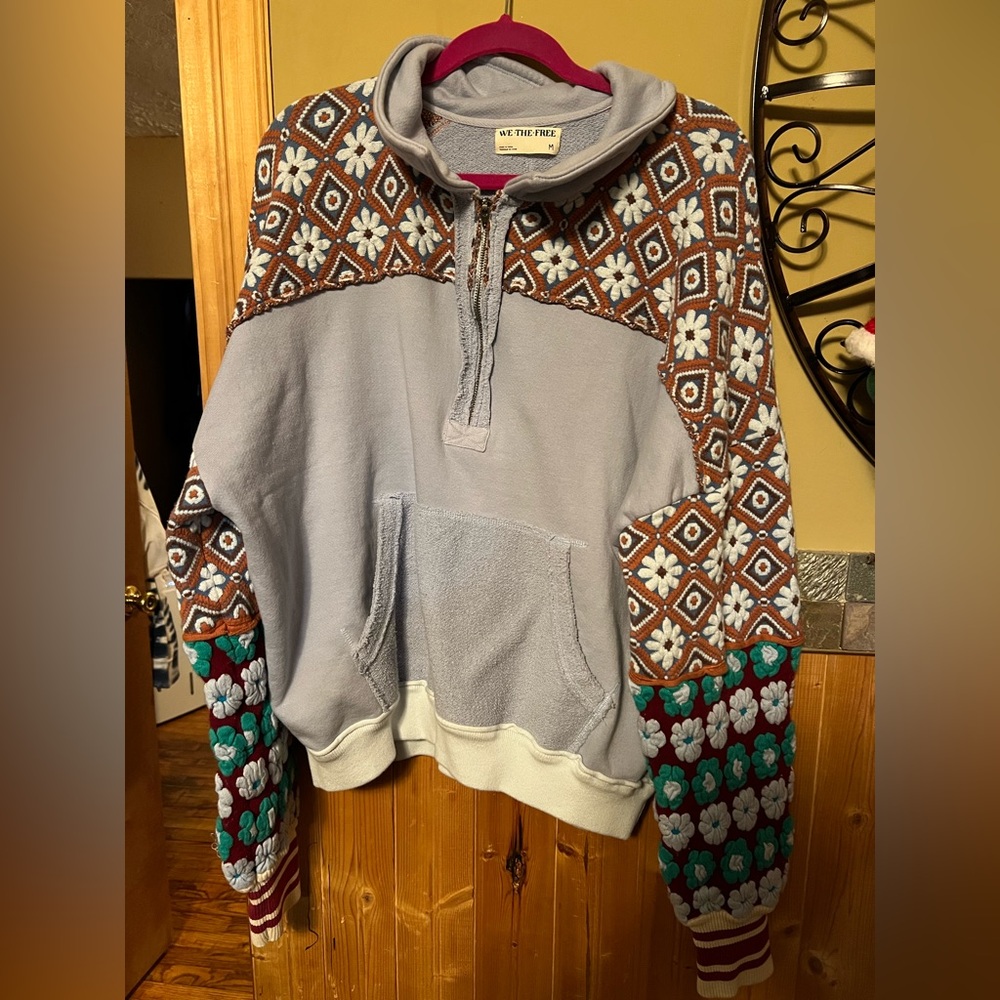 We The Free Mod About You Pullover Medium